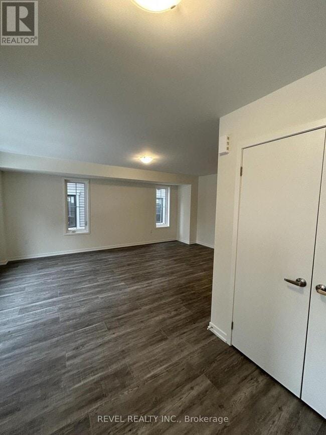 Building Photo - 15 Cleveland Cmn