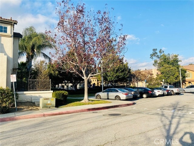 Building Photo - 1955 E Harvard Privado