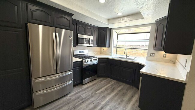 Building Photo - 23680 Redbark Dr