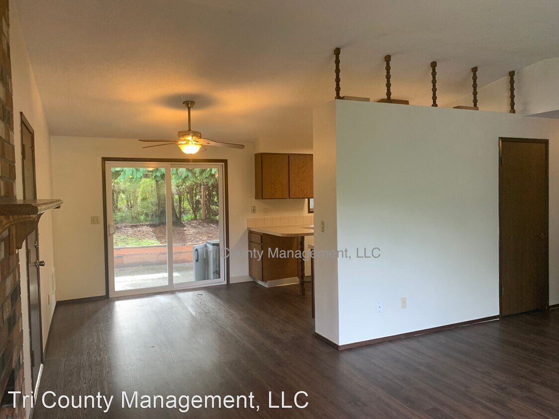 Primary Photo - 3 br, 2 bath House - 3629 SE 151st Ave