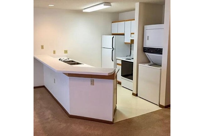 Building Photo - RIVERS EDGE RESIDENCES