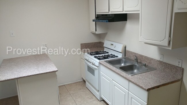 Foto del edificio - 18190 Larkspur Rd