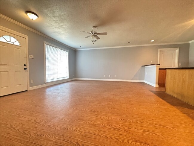 Building Photo - 7218 Yucca Dr