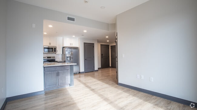 1BR,1BA,-693SF - Chalet Villa Apartments