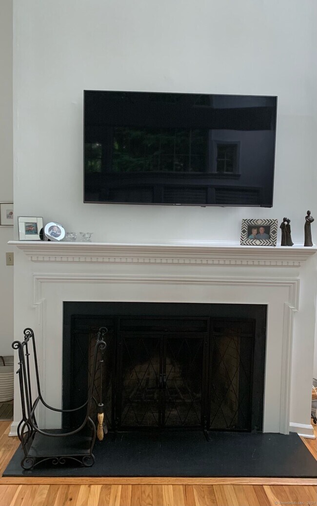 Foto del edificio - 15 Lakeview Ave