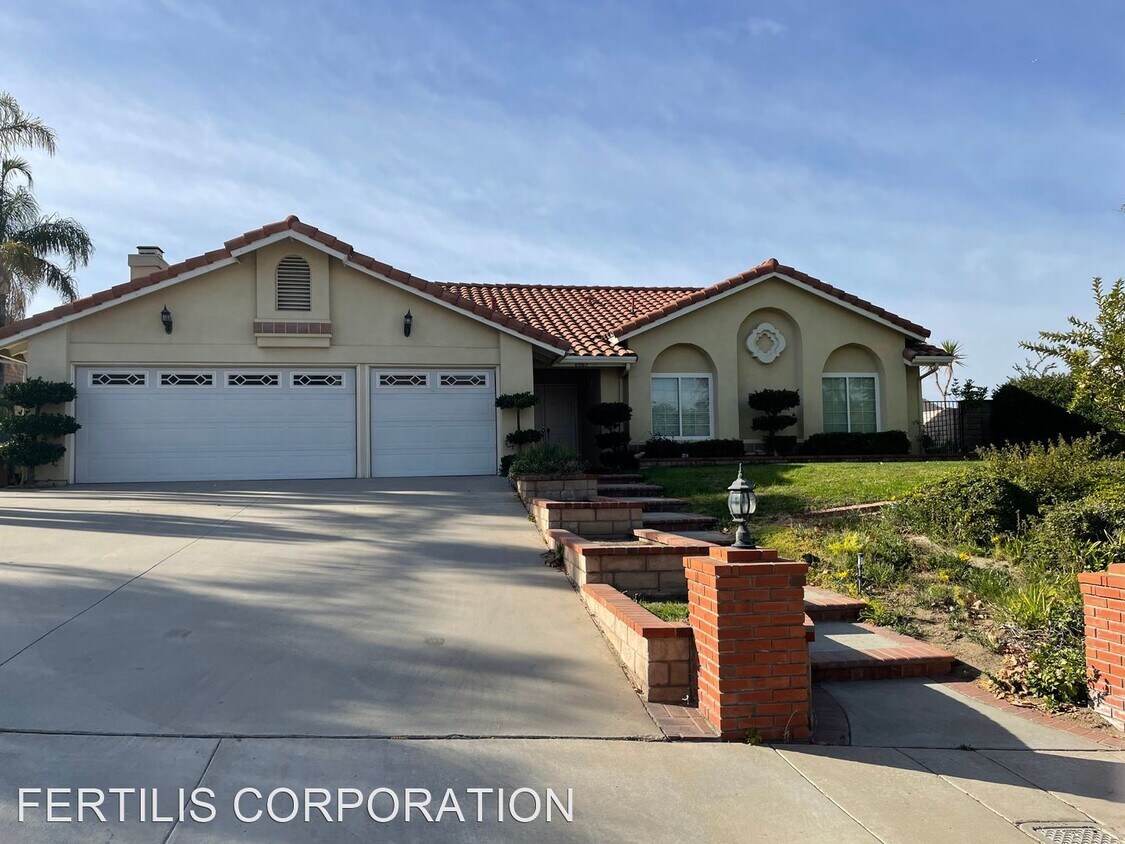 Primary Photo - 4 br, 2.5 bath House - 6805 Alderpoint Ct