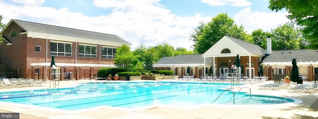 Foto del edificio - 12003 Golf Ridge Ct
