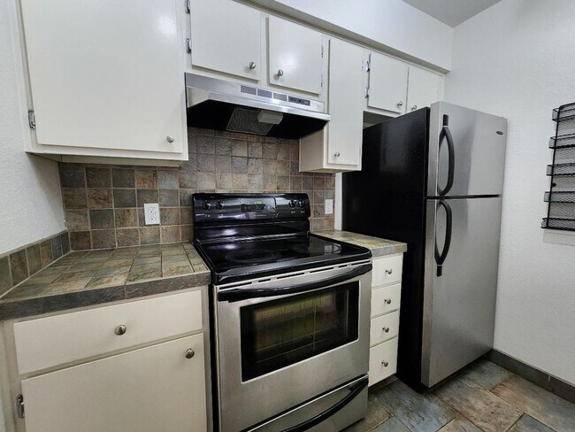 Foto del edificio - 941 Calle Mejia