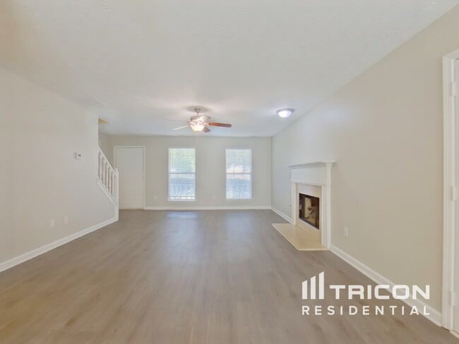 Building Photo - 9765 Moss Pointe Path