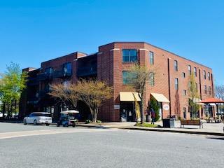 Foto del edificio - 300 -2A-32A Mason Ave