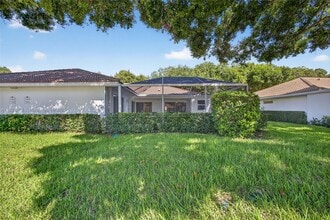 Building Photo - 7102 Geminata Oak Ct