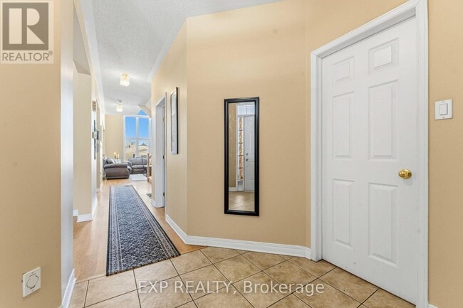 Photo du bâtiment - 118 Finn Ct