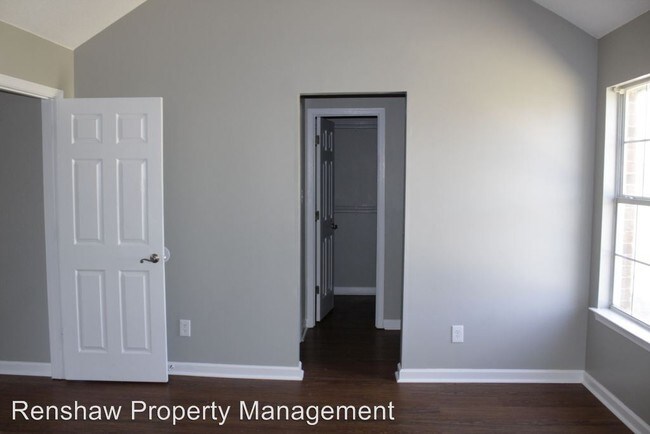Foto del edificio - 3 br, 2 bath House - 6734 State Line Rd.