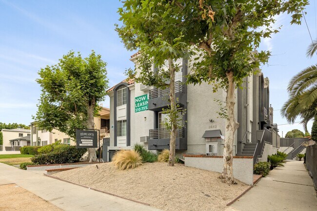 Building Photo - 2642 S Sepulveda Blvd