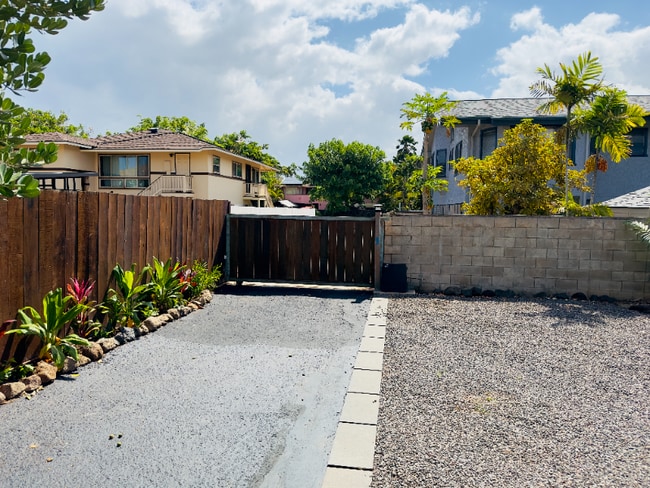 Building Photo - 67-341-341 Kaiea Pl