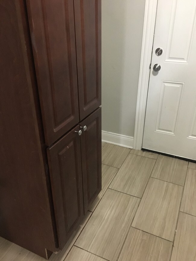 Foto del edificio - 2623 W 79th St