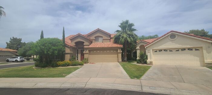 Primary Photo - 4 Bedroom/3 Bathroom Marlboro Court