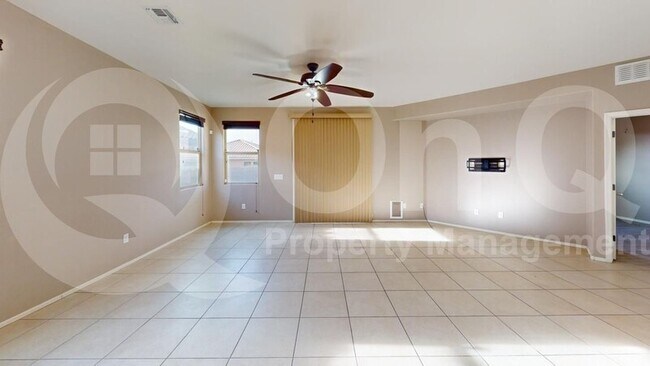 Building Photo - 5207 E Fairy Duster Dr