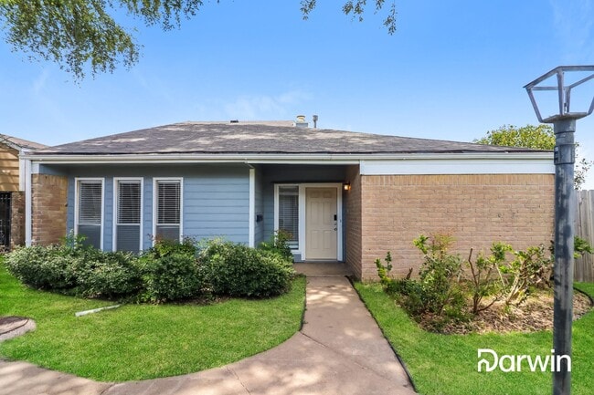 Building Photo - 12135 Poulson Drive, Houston, TX 77031
