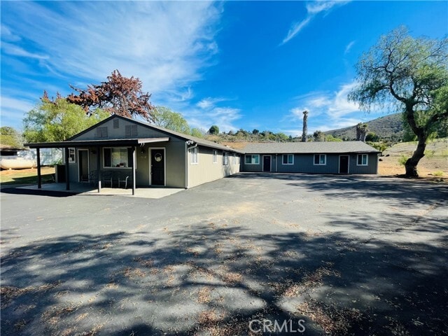 Foto del edificio - 3823 Robinhood Rd