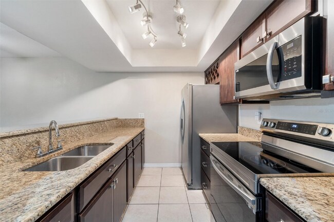 Foto del edificio - 5071 Eaglesmere Dr