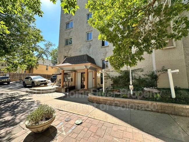 Photo - 1125 Washington St Apartment