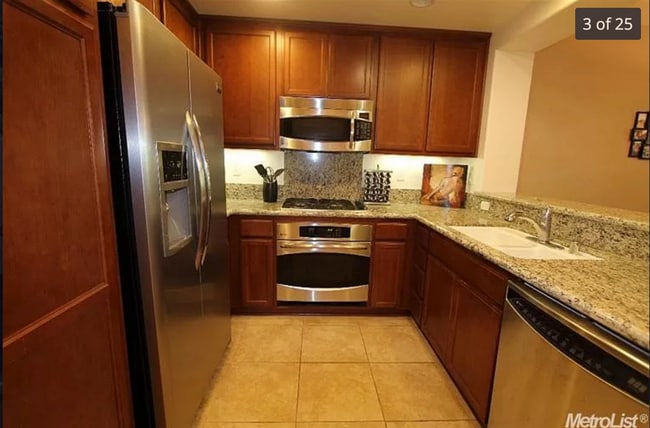 Foto del edificio - The Crossing at Eden Shore - Community! Large 2 Bedroom, 2.5 Bath Townhome for Lease.