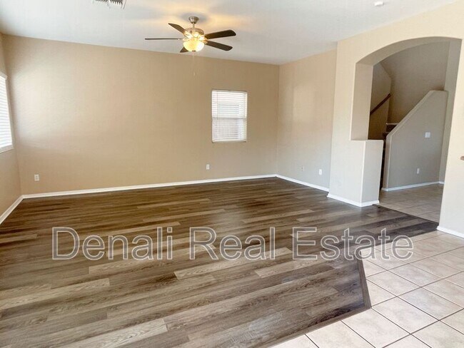 Foto del edificio - 11621 W Monroe St