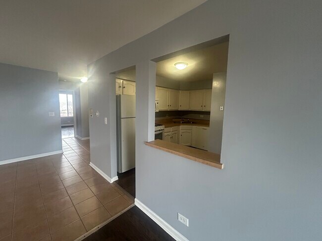 Foto del edificio - 169 S Gregory St