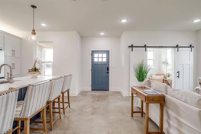 Foto del edificio - 112 Cardinal Wds