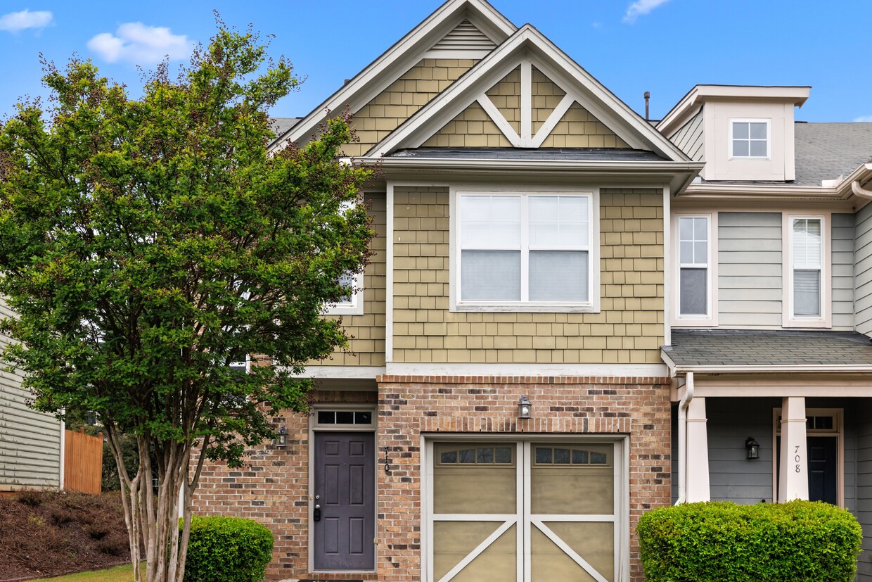 Photo - 710 Mardonie Reach Ln (Cary, NC)