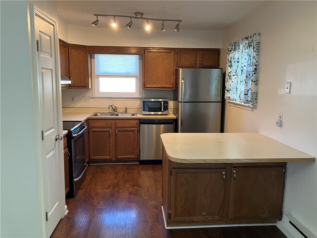 Building Photo - 3300 NY-364