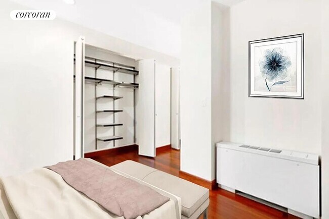 Foto del edificio - 305 E 63rd St