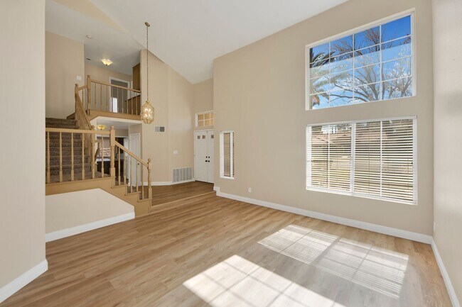 Building Photo - 3201 Angeleno Pl