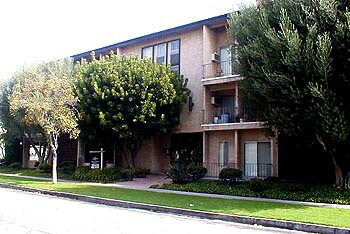 Primary Photo - 3708 Watseka Ave