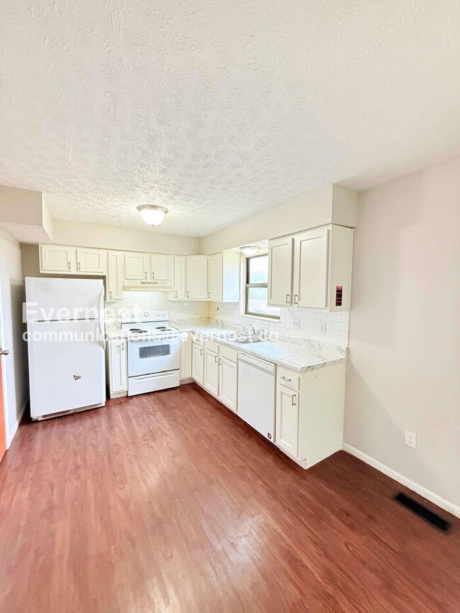 Foto del edificio - 1889 Laramie Dr