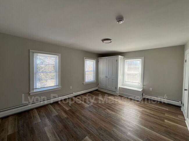 Building Photo - 34 N. Third Ave