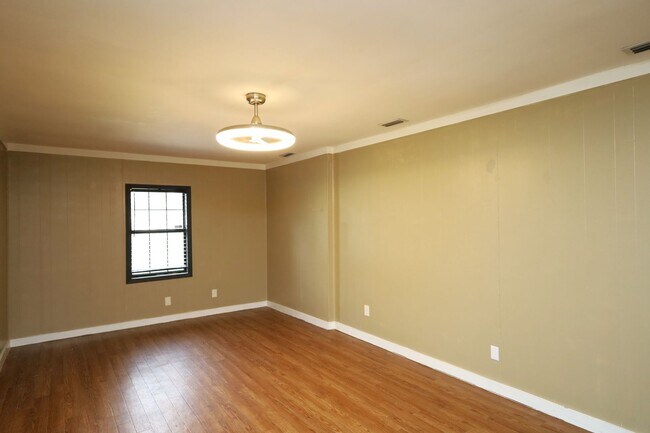 Foto del edificio - 3630 Becky St