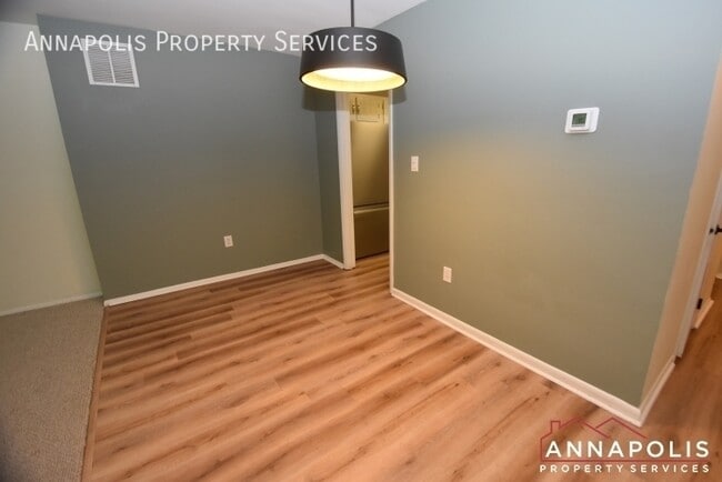 Building Photo - 1673 Forest Hill Ct