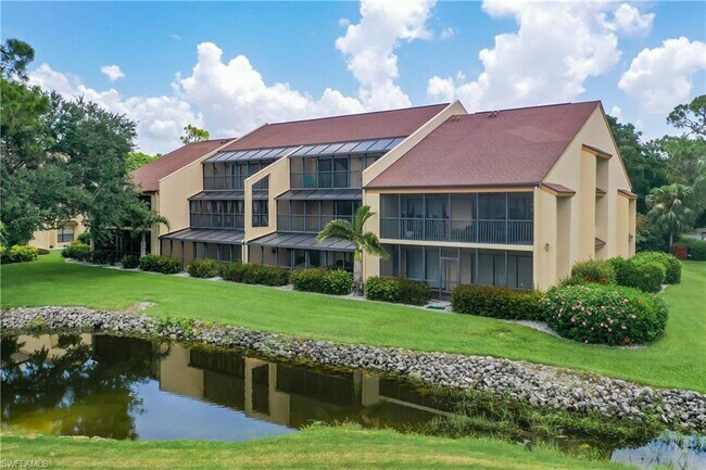 Foto del edificio - 16460 Timberlakes Dr