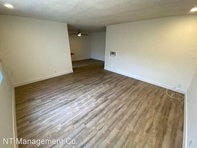 Foto del edificio - 2 br, 2 bath Apartment - 3728 Bentley Ave....