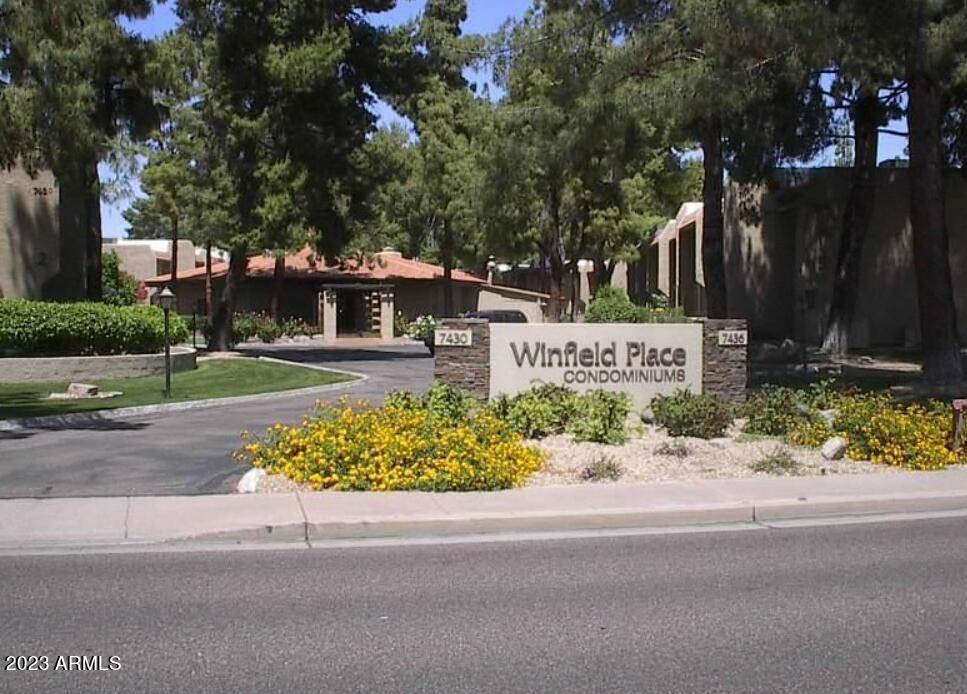 Primary Photo - 7430 E Chaparral Rd