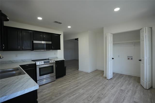 Foto del edificio - 4535 Parry Ave