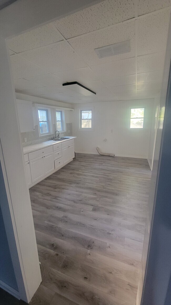 Foto del edificio - 223 SW Harrison St