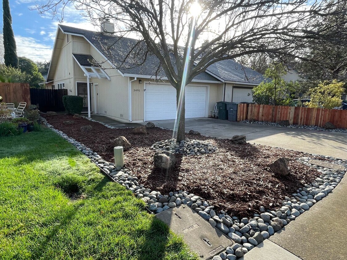 3491 Laird St, Loomis, CA 95650 House Rental in Loomis, CA