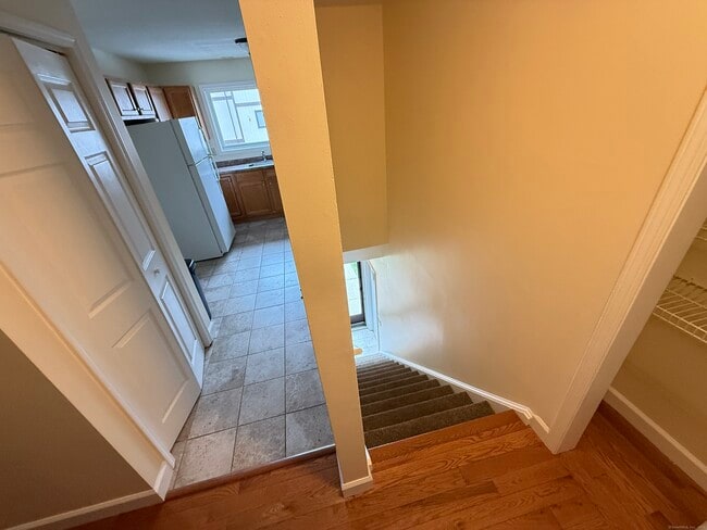Building Photo - 27 Crows Nest Ln