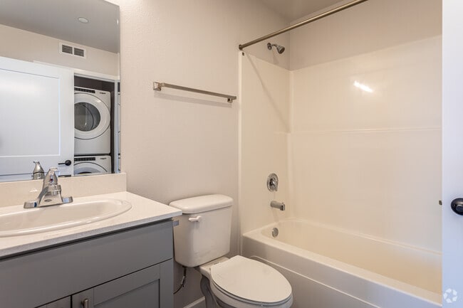 1BR, 1BA - 650SF - Westman Mills