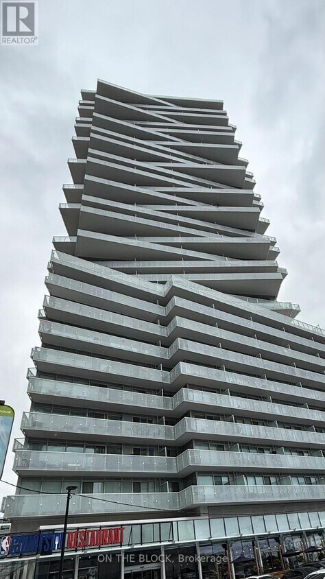 Primary Photo - 15-615 Queens Quay E