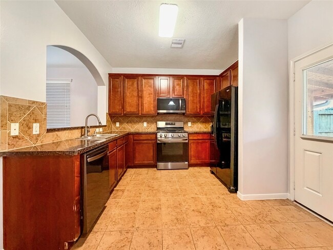 Foto del edificio - 4710 Meadow Way Dr