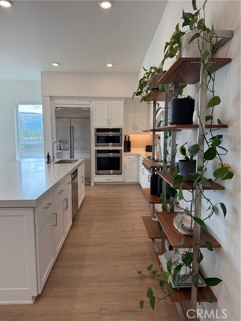 Building Photo - 3414 Rivington